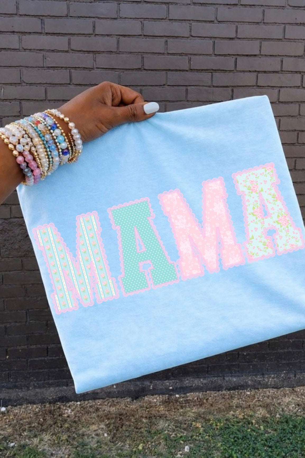 Dainty bows mama and more
